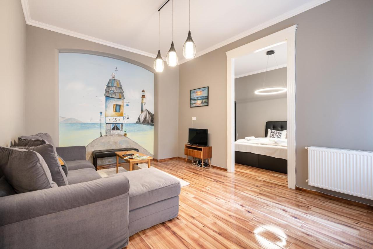 Apartman Lighthouse *